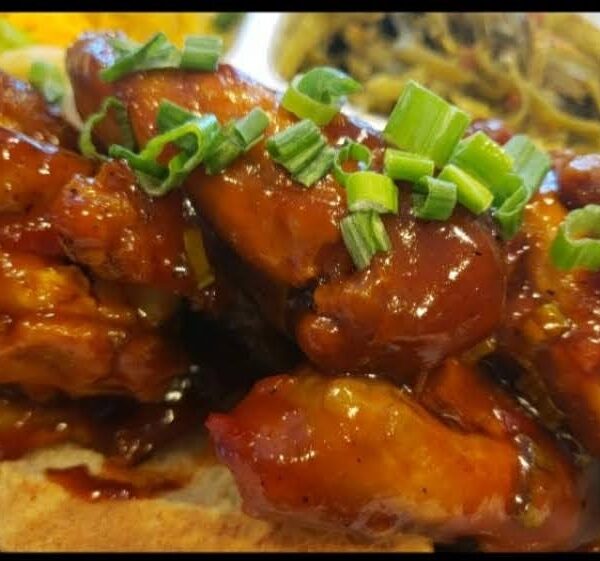 PARTY WINGS
