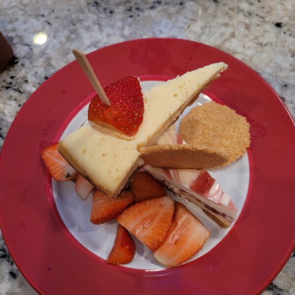 STRAWBERRY  PINEAPPLE CHEESECAKE